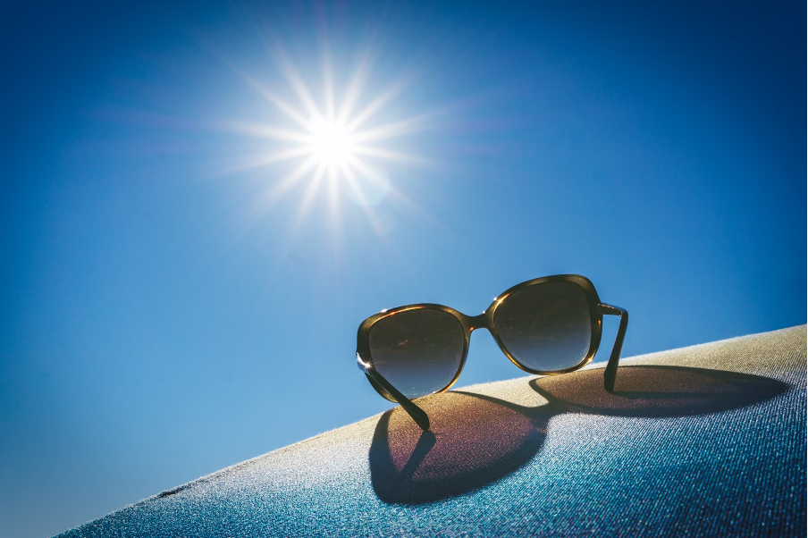 sun and sunglasses